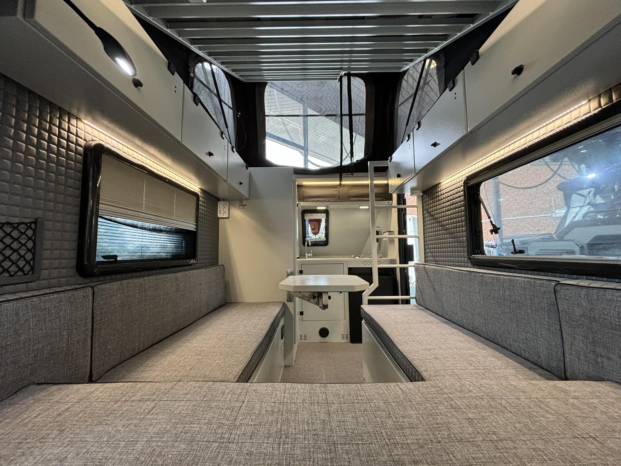 DECAMP - Caravane tout terrain modèle Cross X3 - Image 16