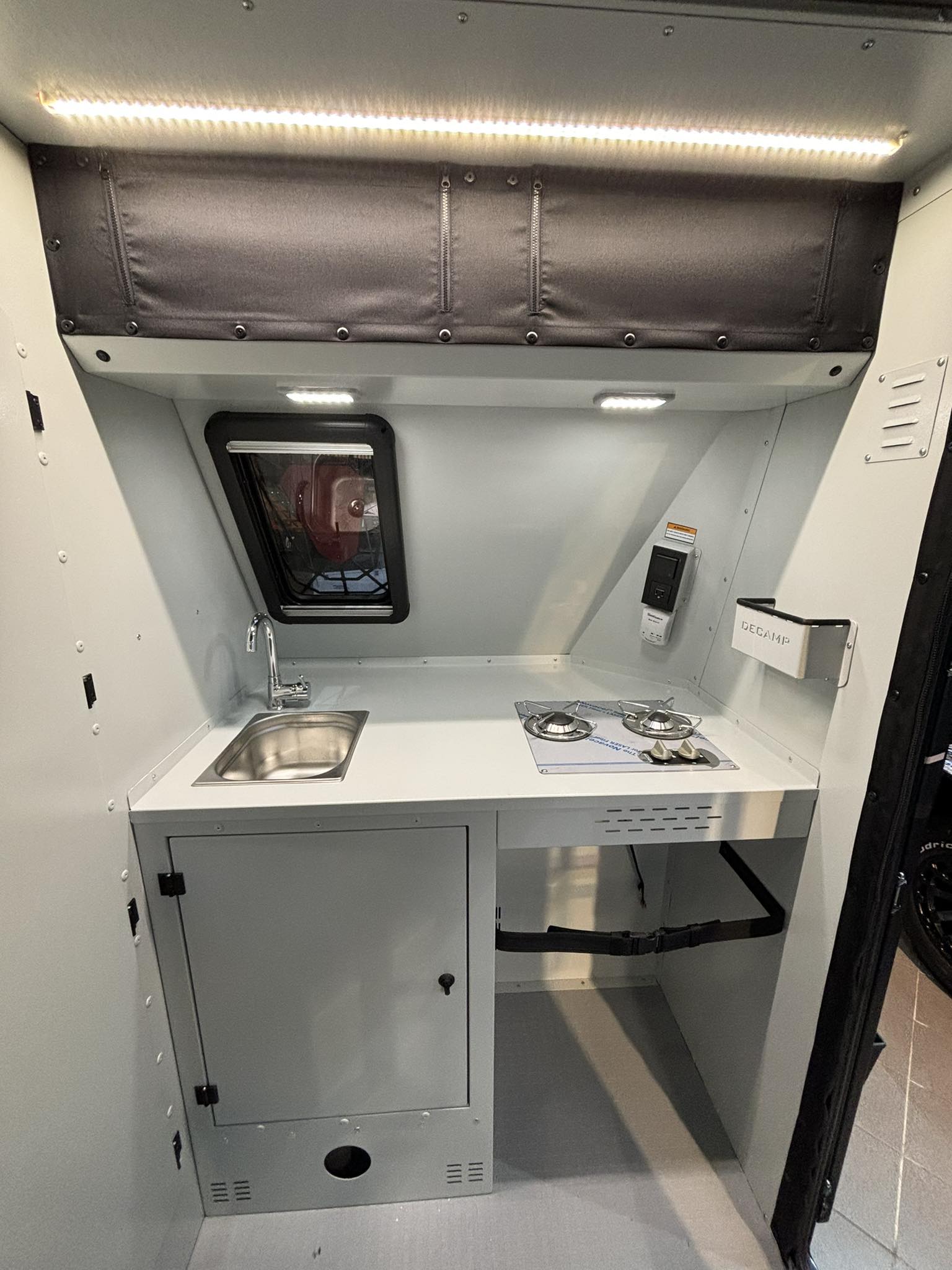 DECAMP - Caravane tout terrain modèle Cross X3 - Image 13