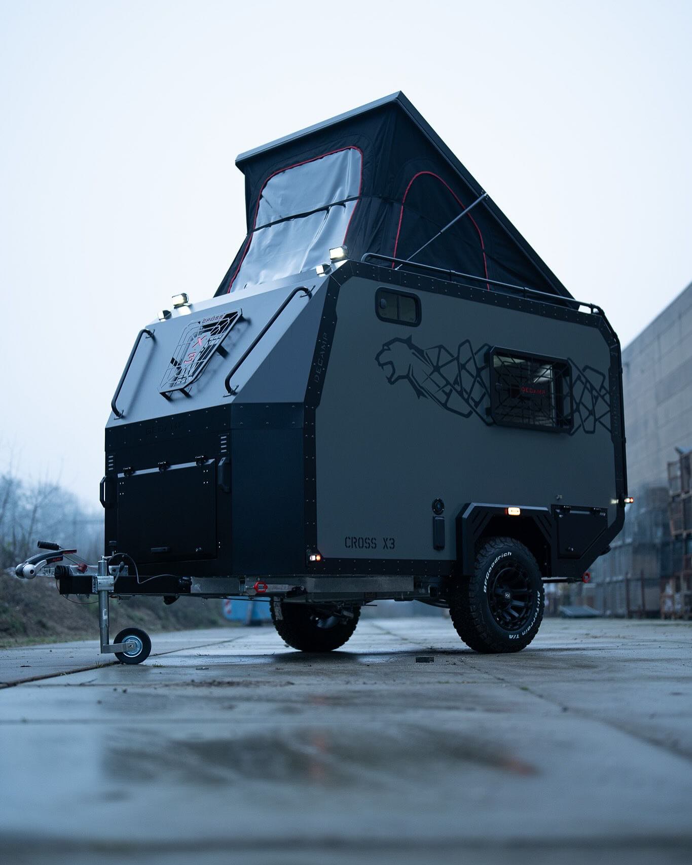 DECAMP - Caravane tout terrain modèle Cross X3